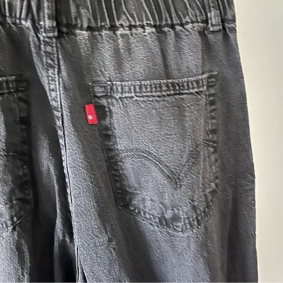 LEVIS sz 28 Paper Bag Faded Black Denim Jeans High Waisted Taper Leg - Picture 4 of 6